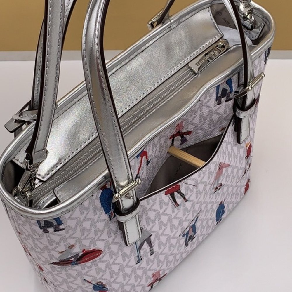 Michael Kors Jet Set Girls Print White Signature XS Carryall Top Zip Tote - Picture 12 of 16